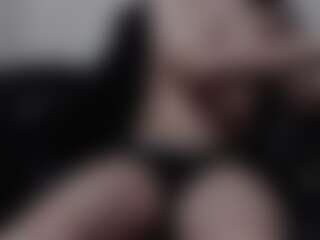 julienxvx's Live Sex Cam Show