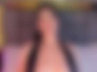 Live cam show with Candysvictoria - Twerking on Camiplay Live