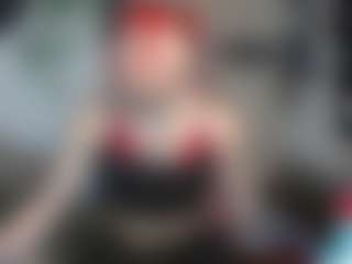 Charlotbelucci's Live Sex Cam Show