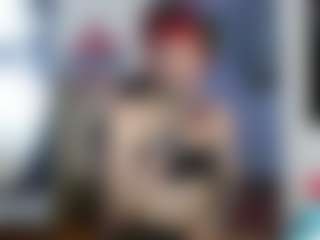 Charlotbelucci's Live Sex Cam Show