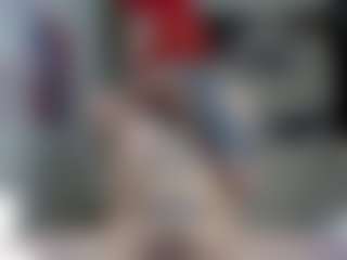Charlotbelucci's Live Sex Cam Show