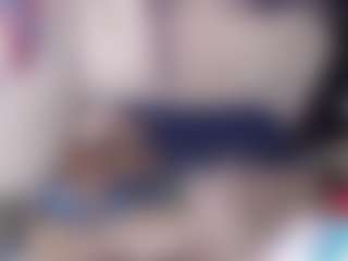Charlotbelucci's Live Sex Cam Show