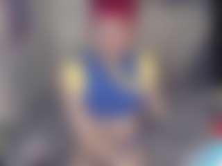 Charlotbelucci's Live Sex Cam Show