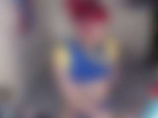 Charlotbelucci's Live Sex Cam Show