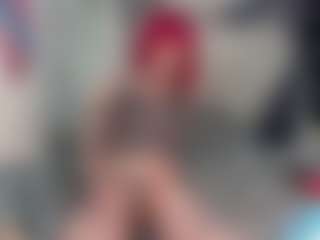Live cam show with Charlotbelucci - Cumshot on SpankPalCams