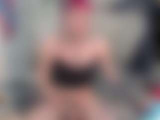 Charlotbelucci's Live Sex Cam Show