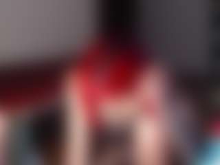 Live cam show with Charlotbelucci - Gray Eyes on madthumbs