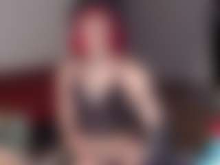 Live cam show with Charlotbelucci - Small Tits on Camsoda