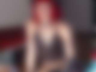 Charlotbelucci's Live Sex Cam Show
