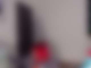 Live cam show with Charlotbelucci - Colombia on Camsoda
