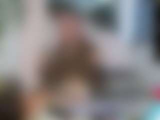 Live cam show with Charlotbelucci - Dominican on Gym Cam Girls
