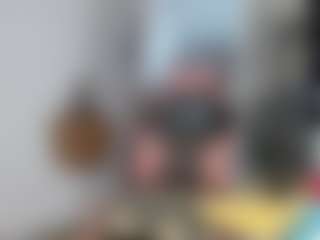 Charlotbelucci's Live Sex Cam Show