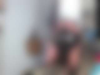 Charlotbelucci's Live Sex Cam Show