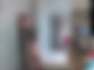 Charlotbelucci's Live Sex Cam Show