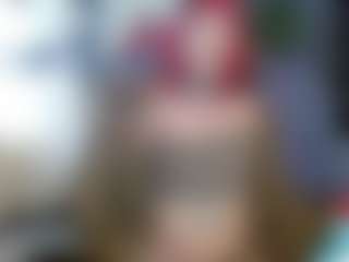 Live cam show with Charlotbelucci - Gray Eyes on Sweet Sext