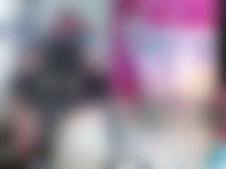 Live cam show with Charlotbelucci - Tattoos on Milfs Live