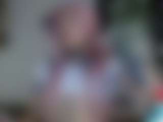 Cam Show en direct de Charlotbelucci