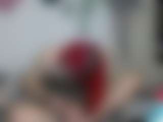 Charlotbelucci's Live Sex Cam Show