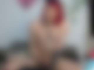 Live cam show with Charlotbelucci - Dirty Talk on StripNow