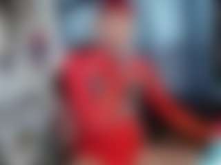 Charlotbelucci's Live Sex Cam Show