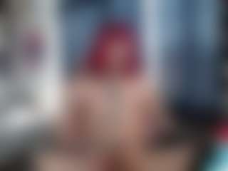 Show de cam en vivo con Charlotbelucci - Dominican en Camsoda