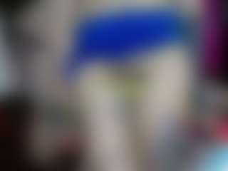 Live cam show with Charlotbelucci - Drinking on Soda Cam