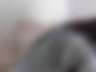 emmaa98's Live Sex Cam Show