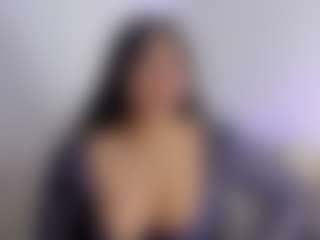 emmaa98's Live Sex Cam Show