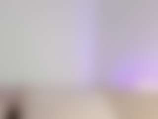 emmaa98's Live Sex Cam Show