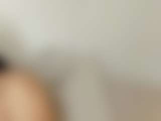Live cam show with emmaa98 - Long Hair on live.xbliss.ai