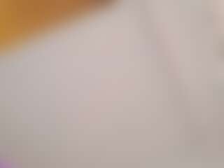 Live cam show with meowmajestyyy - Tight on parknlotfishbdy