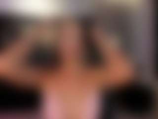 Live-Cam-Show mit NIA - Work auf Camsoda