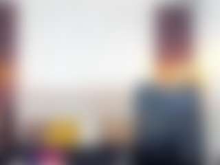 Live cam show with amberdiamont - Brown Eyes on Stripli.com