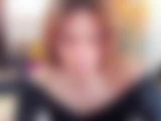 Live cam show with amberdiamont - Young Adult on googirlz