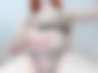 Live cam show with amberdiamont - Brown Hair on Gym Cam Girls