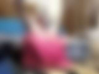 Live cam show with RozalkaAnalka - Blue Eyes on madthumbs