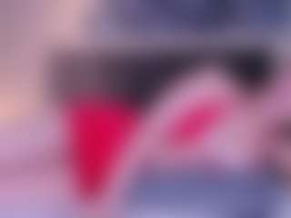 Live cam show with Olivia-Jazz - Blonde Hair Middle Aged on Cam Slut