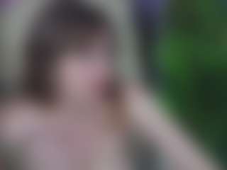 Live cam show with JennyyLuv - Bedroom on CamClone