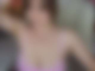JennyyLuv's Live Sex Cam Show