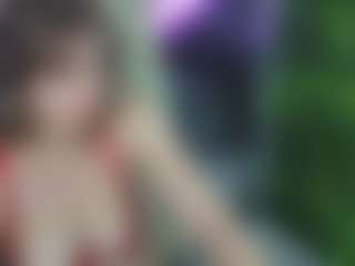 Live cam show with JennyyLuv - Skinny on Mixed Magazine Live