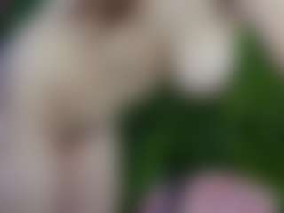 Live cam show with JennyyLuv - Cowgirl on Camming Site