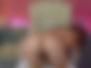 JennyyLuv's Live Sex Cam Show