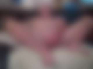 Live cam show with hoggbody - Grandpa on Camsoda