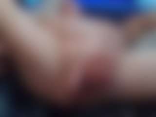 Live cam show with hoggbody - Brown Hair on Hubzter Live