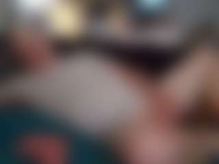 hoggbody's Live Sex Cam Show