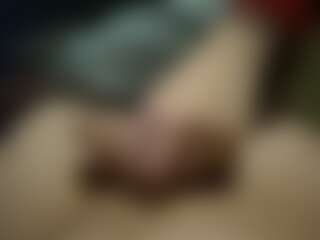 Live cam show with Pheonix blonde - Shower on AdultVida.com
