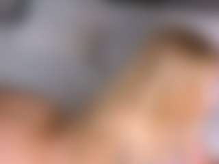 Live cam show with Ann - Kisses on pussylord.com