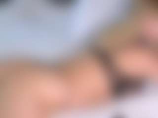 Live cam show with Ann - Plug on Milfs Live