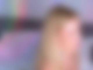 Live cam show with Ann - Teasing on livesexfox.com