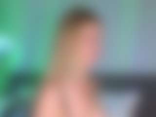Live-camshow met Ann - Plug op Camsoda